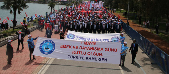 Aynı Azim, İnanç ve Kararlılıkla 100 Yıl Sonra Samsun'da 1 Mayıs'ı Kutladık